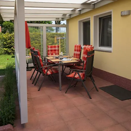 Grosstrappe Im Sternenpark 別荘 *